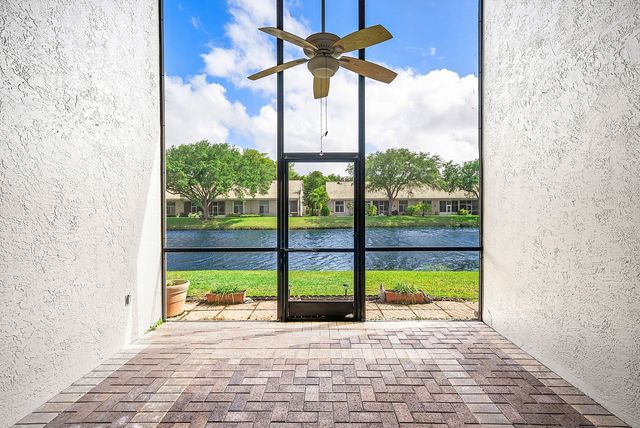 5315 Monterey Circle F, Delray Beach, FL 33484