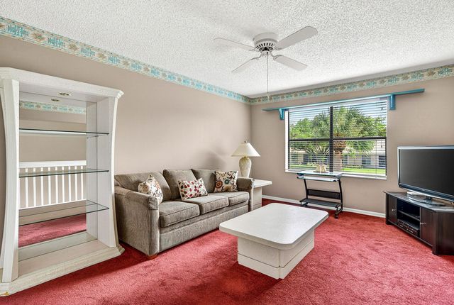 5315 Monterey Circle F, Delray Beach, FL 33484