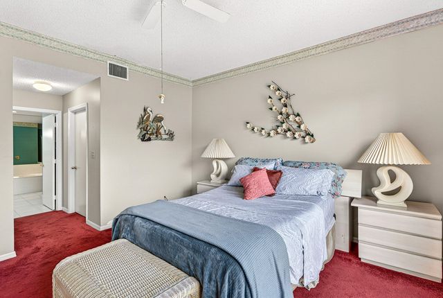 5315 Monterey Circle F, Delray Beach, FL 33484