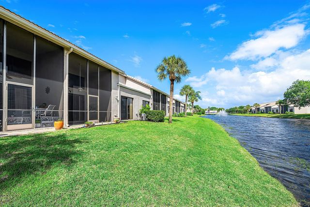 5315 Monterey Circle F, Delray Beach, FL 33484