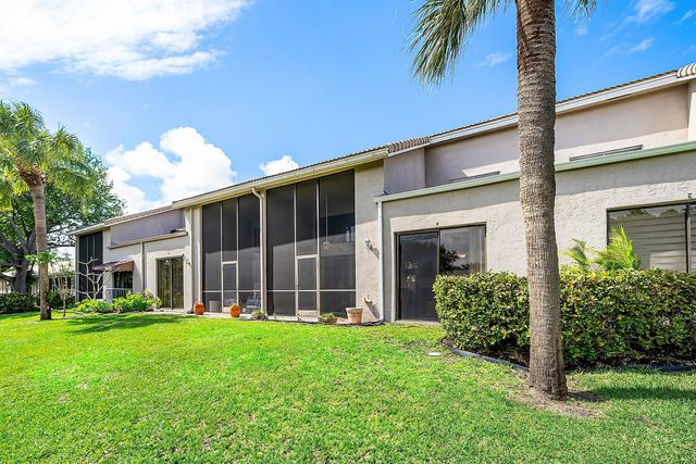 5315 Monterey Circle F, Delray Beach, FL 33484