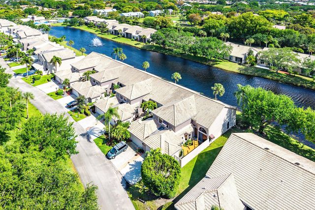 5315 Monterey Circle F, Delray Beach, FL 33484