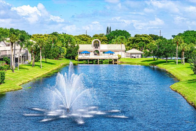 5315 Monterey Circle F, Delray Beach, FL 33484