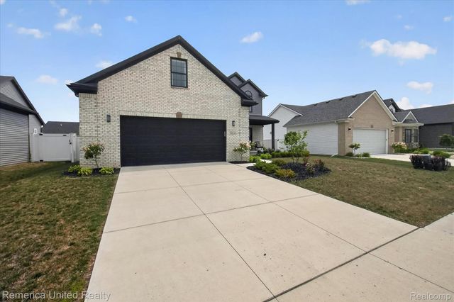 5024 Chatsworth Street, Dundee Village, MI 48131