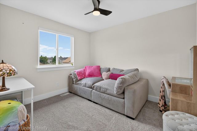 5024 Chatsworth Street, Dundee Village, MI 48131