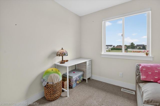 5024 Chatsworth Street, Dundee Village, MI 48131