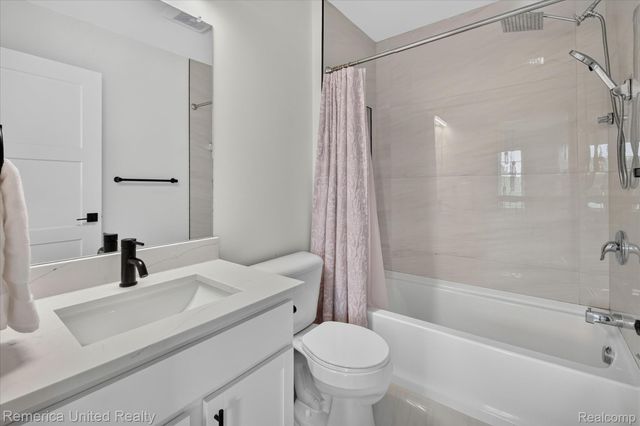 5024 Chatsworth Street, Dundee Village, MI 48131