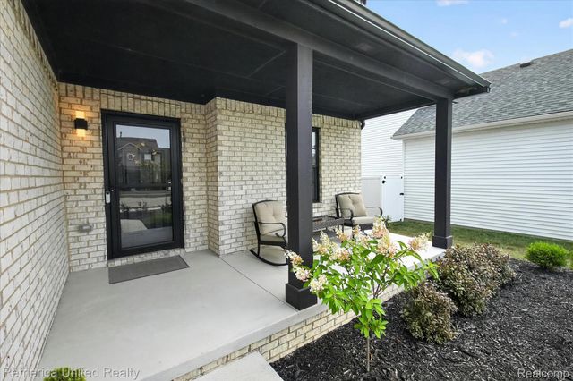 5024 Chatsworth Street, Dundee Village, MI 48131