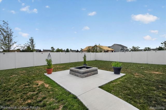 5024 Chatsworth Street, Dundee Village, MI 48131