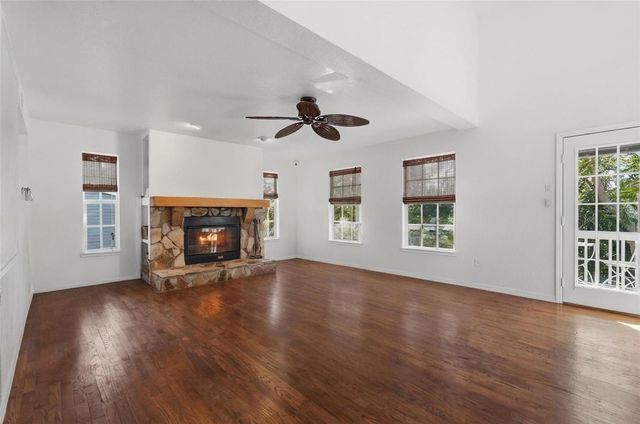 514 WIDEVIEW AVENUE, Tarpon Springs, FL 34689