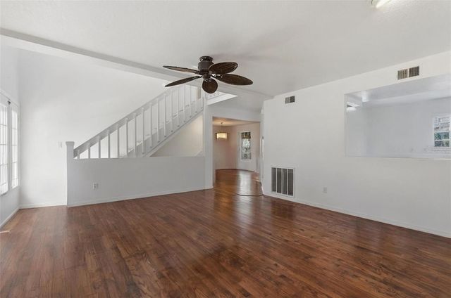 514 WIDEVIEW AVENUE, Tarpon Springs, FL 34689