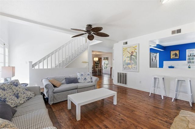 514 WIDEVIEW AVENUE, Tarpon Springs, FL 34689