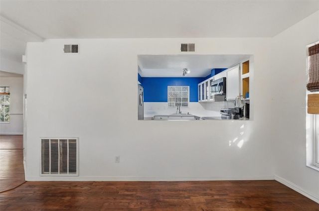 514 WIDEVIEW AVENUE, Tarpon Springs, FL 34689