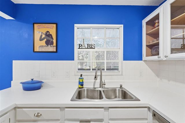 514 WIDEVIEW AVENUE, Tarpon Springs, FL 34689