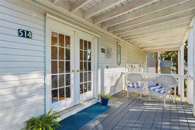 514 WIDEVIEW AVENUE, Tarpon Springs, FL 34689