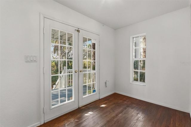 514 WIDEVIEW AVENUE, Tarpon Springs, FL 34689