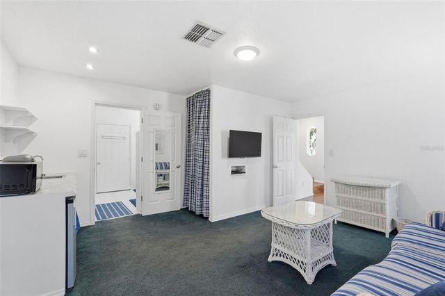 514 WIDEVIEW AVENUE, Tarpon Springs, FL 34689