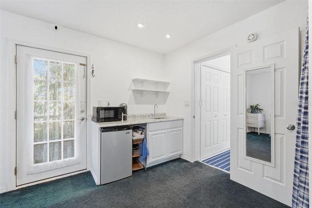 514 WIDEVIEW AVENUE, Tarpon Springs, FL 34689