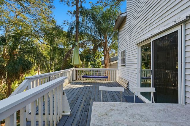 514 WIDEVIEW AVENUE, Tarpon Springs, FL 34689