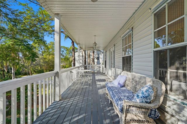 514 WIDEVIEW AVENUE, Tarpon Springs, FL 34689