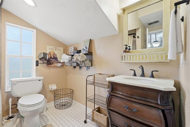 514 WIDEVIEW AVENUE, Tarpon Springs, FL 34689