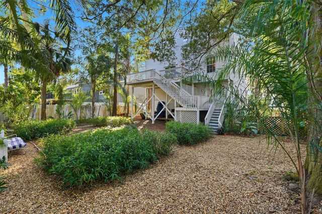 514 WIDEVIEW AVENUE, Tarpon Springs, FL 34689