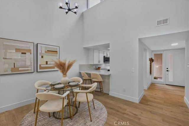 27 Dogwood South, Irvine, CA 92612