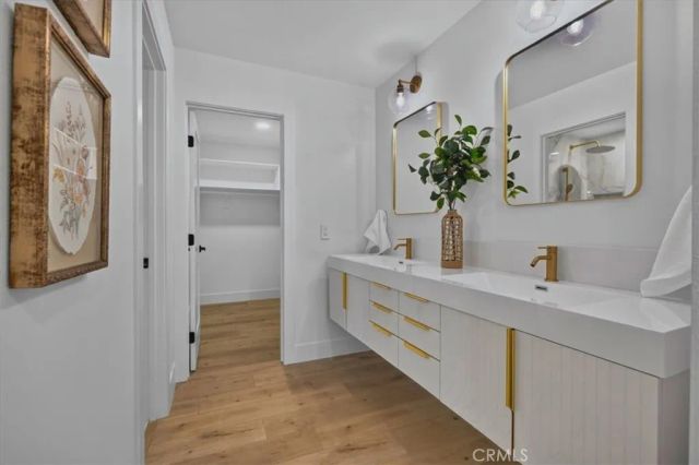 27 Dogwood South, Irvine, CA 92612