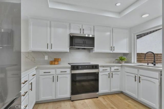 27 Dogwood South, Irvine, CA 92612