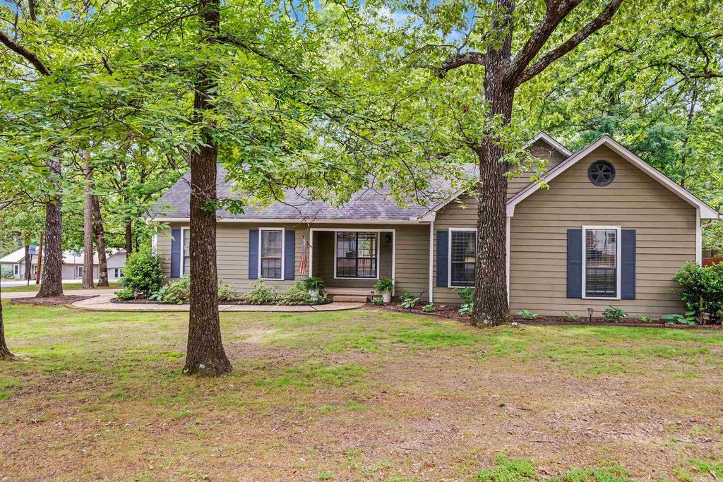 12601 Timber Bend Drive, Little Rock, AR 72211