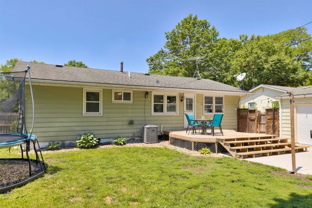 3429 E 38th Court, Des Moines, IA 50317