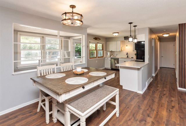 3429 E 38th Court, Des Moines, IA 50317