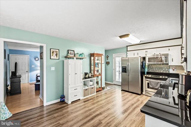 804 BUGGY, Rochelle, VA 22738