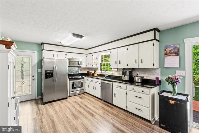 804 BUGGY, Rochelle, VA 22738