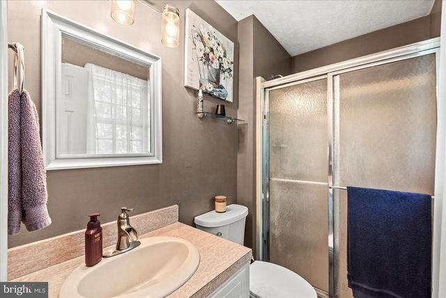 804 BUGGY, Rochelle, VA 22738