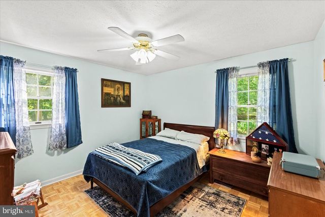 804 BUGGY, Rochelle, VA 22738