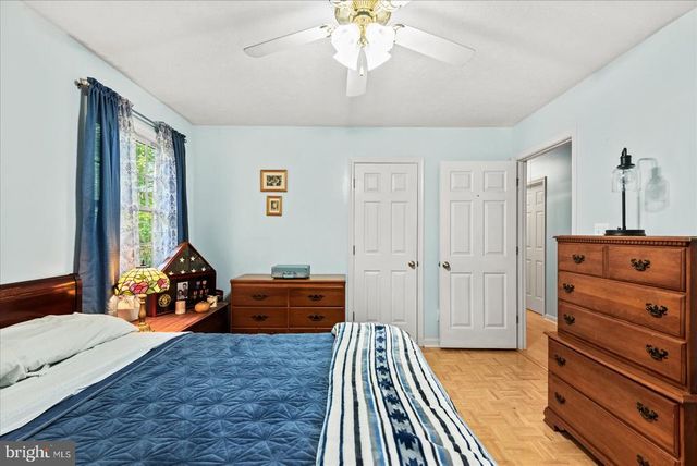804 BUGGY, Rochelle, VA 22738
