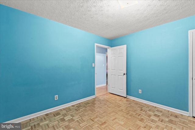 804 BUGGY, Rochelle, VA 22738