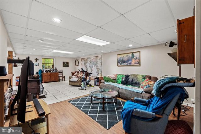 804 BUGGY, Rochelle, VA 22738