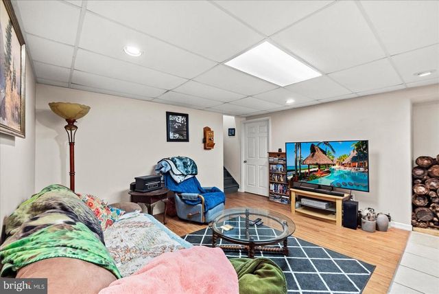 804 BUGGY, Rochelle, VA 22738