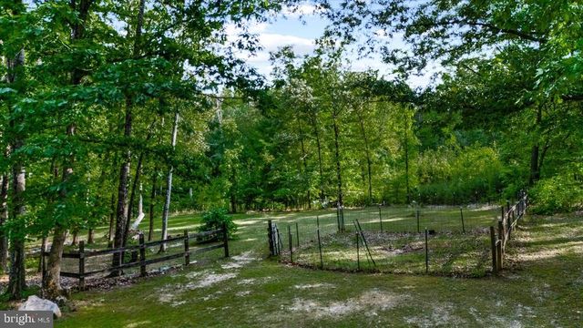 804 BUGGY, Rochelle, VA 22738