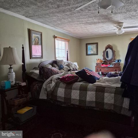 16365 BATH RD, Woodford, VA 22580