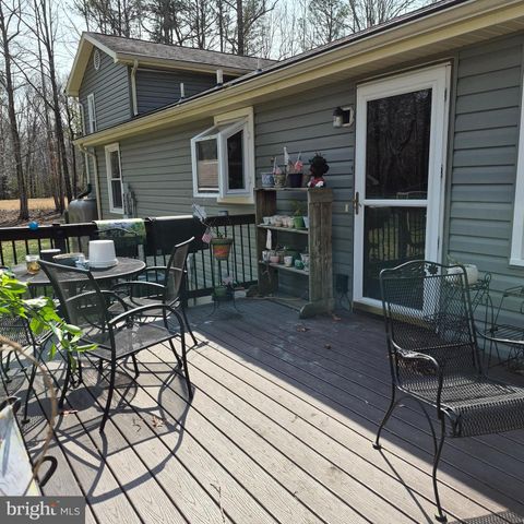 16365 BATH RD, Woodford, VA 22580