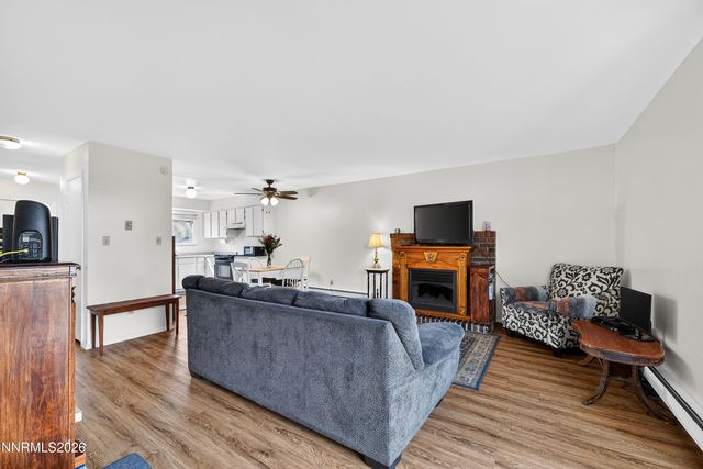 613 Smithridge Park, Reno, NV 89502