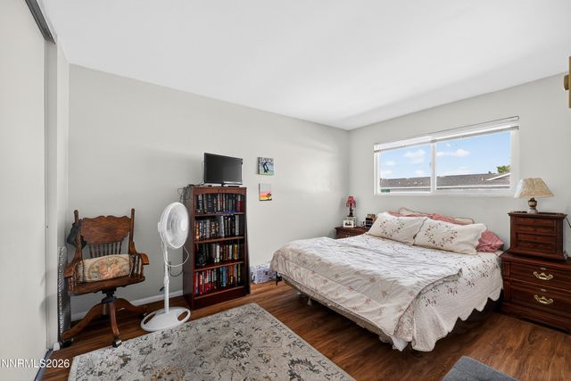 613 Smithridge Park, Reno, NV 89502