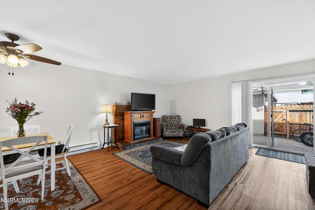 613 Smithridge Park, Reno, NV 89502