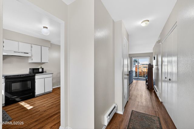 613 Smithridge Park, Reno, NV 89502