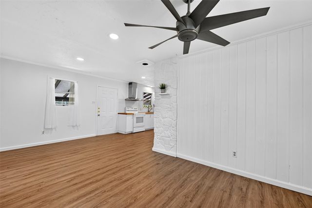 14908 Running Deer TRL, Austin, TX 78734