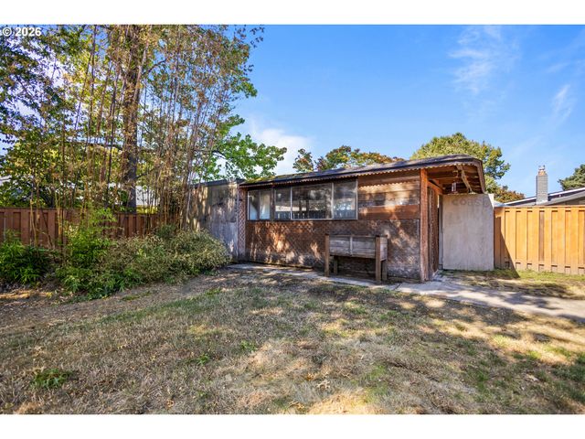 4855 Nw SALISHAN Dr, Portland, OR 97229