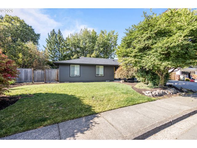 4855 Nw SALISHAN Dr, Portland, OR 97229
